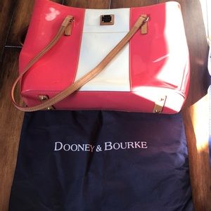 Dooney & Bourke Purse